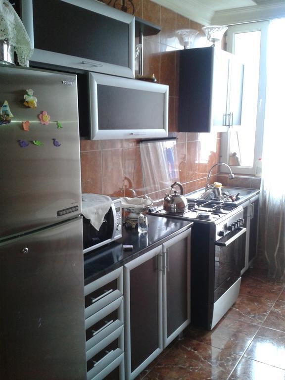 Apartment Chavchavadze 21 Batumi Szoba fotó